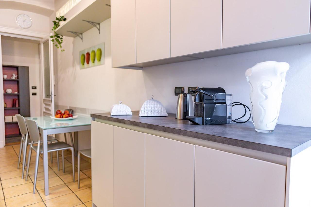 Apple House Al Duomo By Wonderful Italy Apartment Turin Ngoại thất bức ảnh